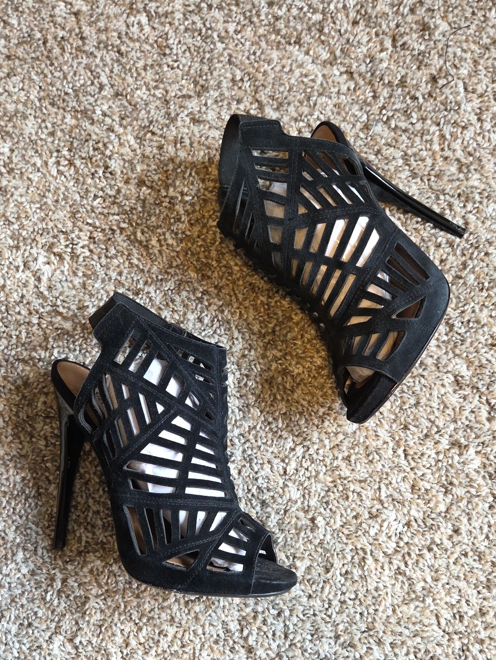 STEVE MADDEN Black Cutout High Heel Sandals